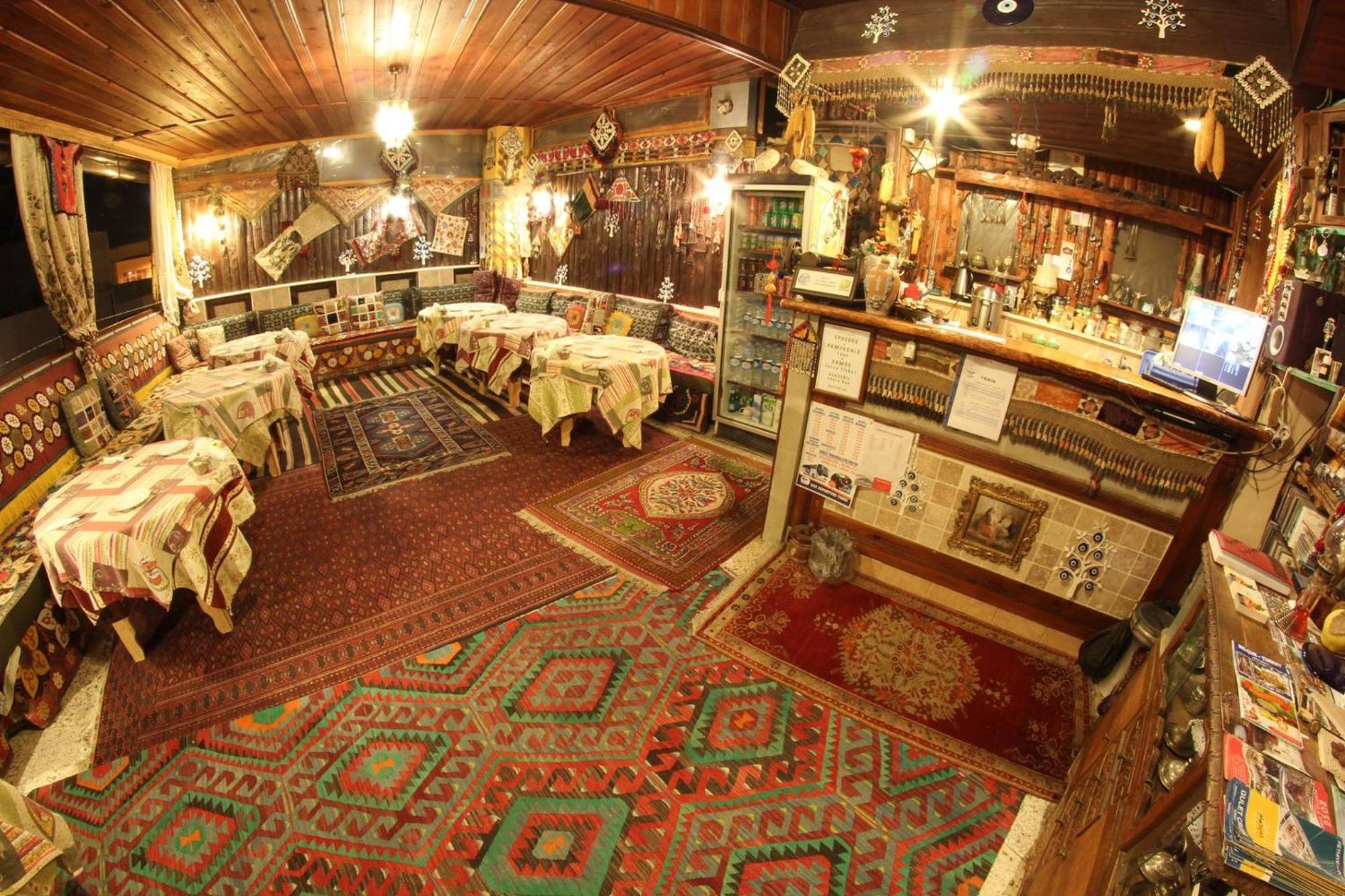 Homeros Pension & Guesthouse Selçuk Esterno foto