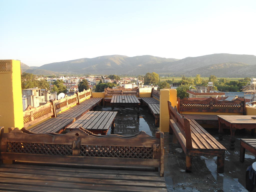 Homeros Pension & Guesthouse Selçuk Esterno foto
