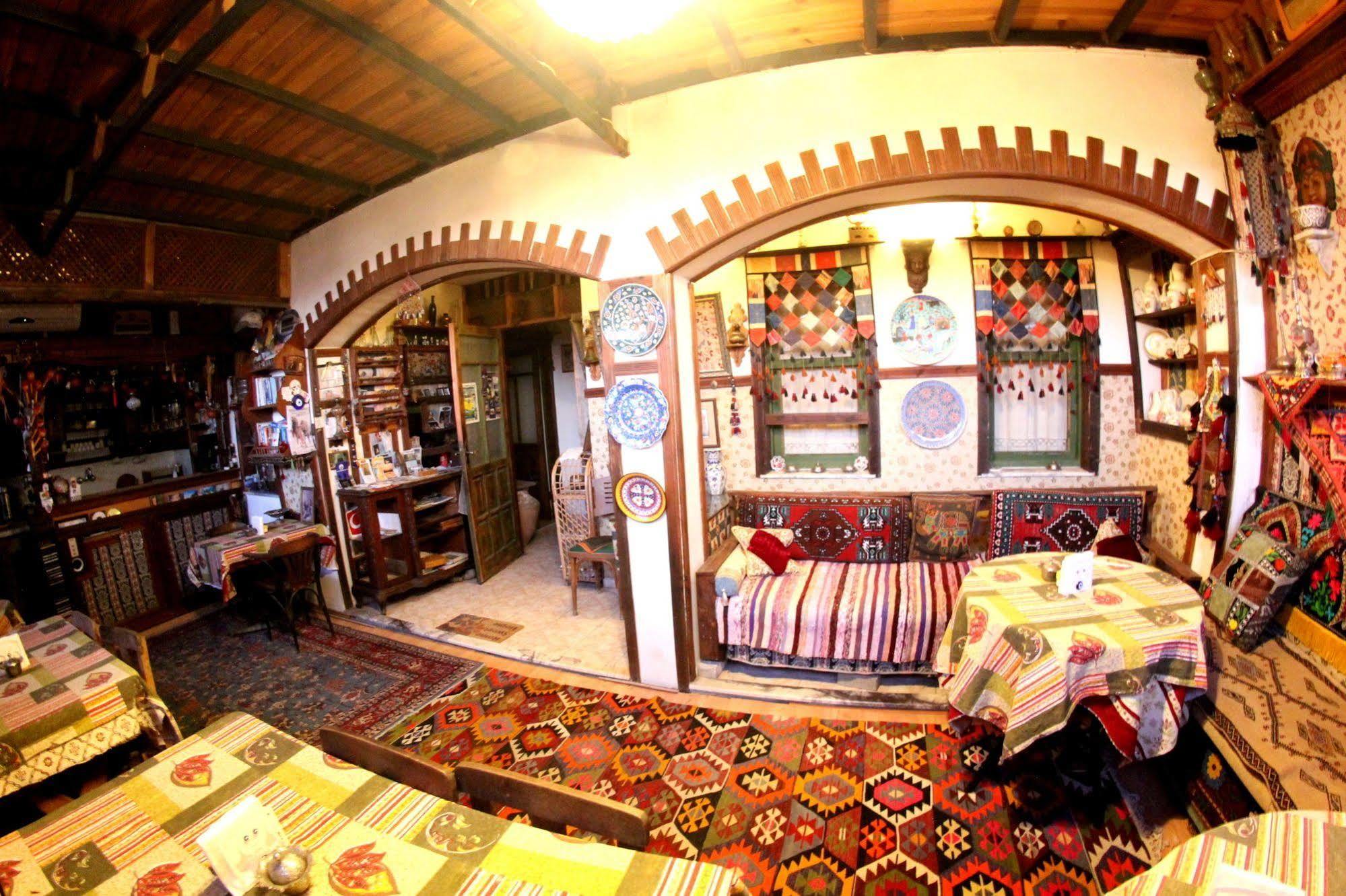 Homeros Pension & Guesthouse Selçuk Esterno foto