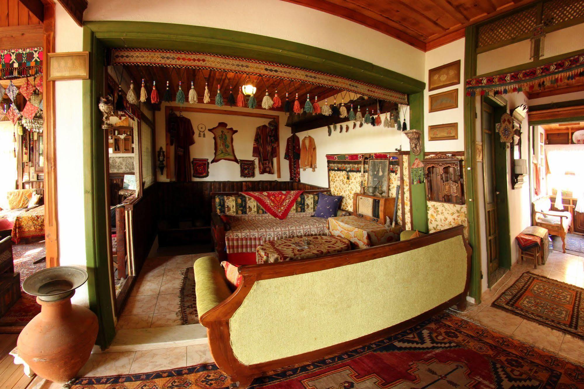 Homeros Pension & Guesthouse Selçuk Esterno foto