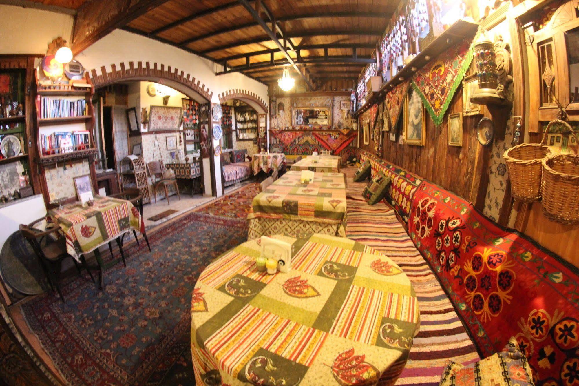 Homeros Pension & Guesthouse Selçuk Esterno foto