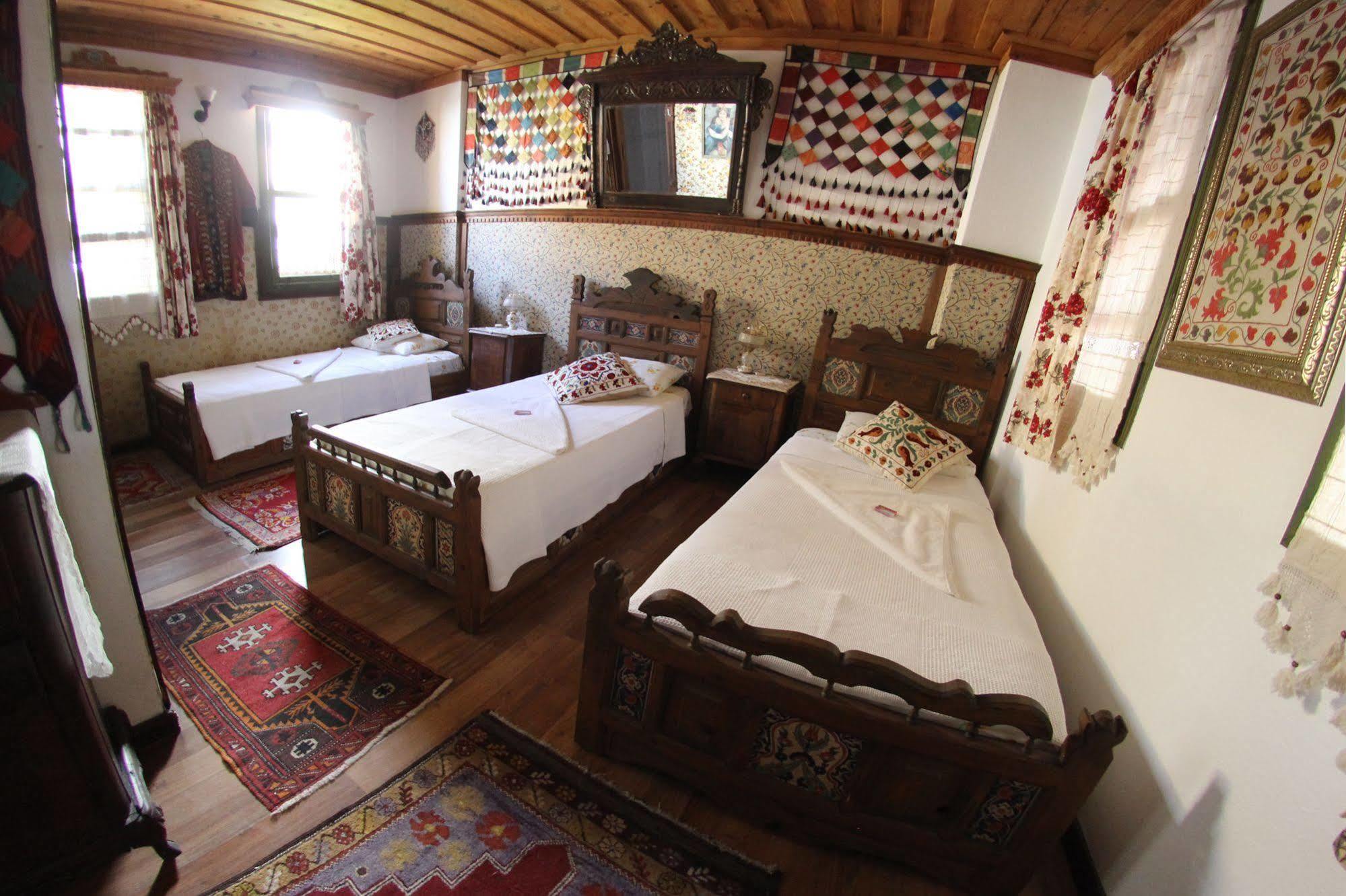 Homeros Pension & Guesthouse Selçuk Esterno foto